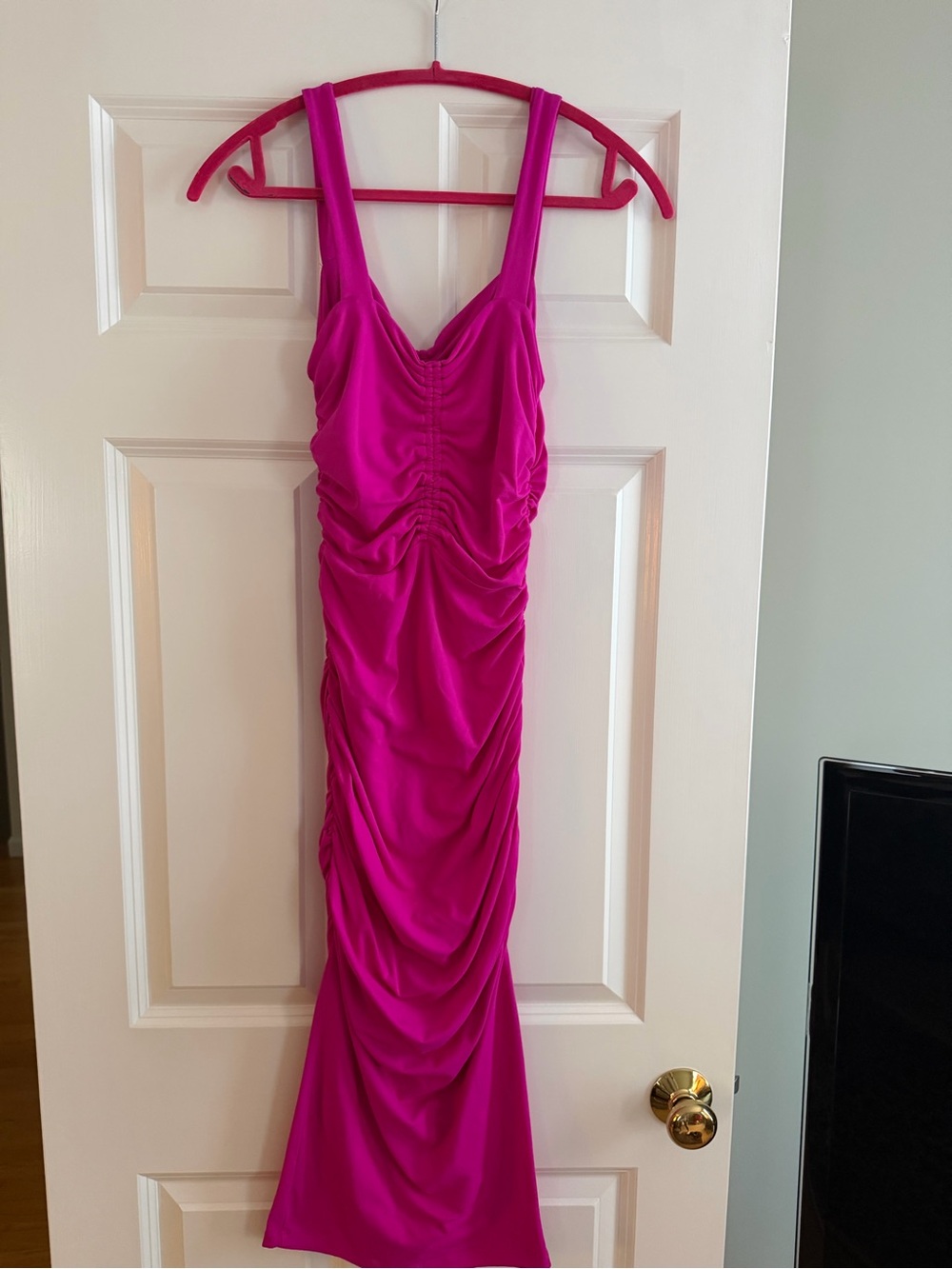 Susana Monaco Fuchsia Bodycon Dress with Ruched Detail